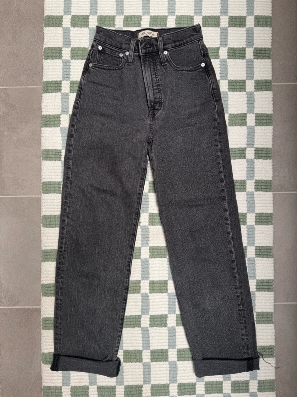 Madewell Straight Leg Jeans in Washed Black